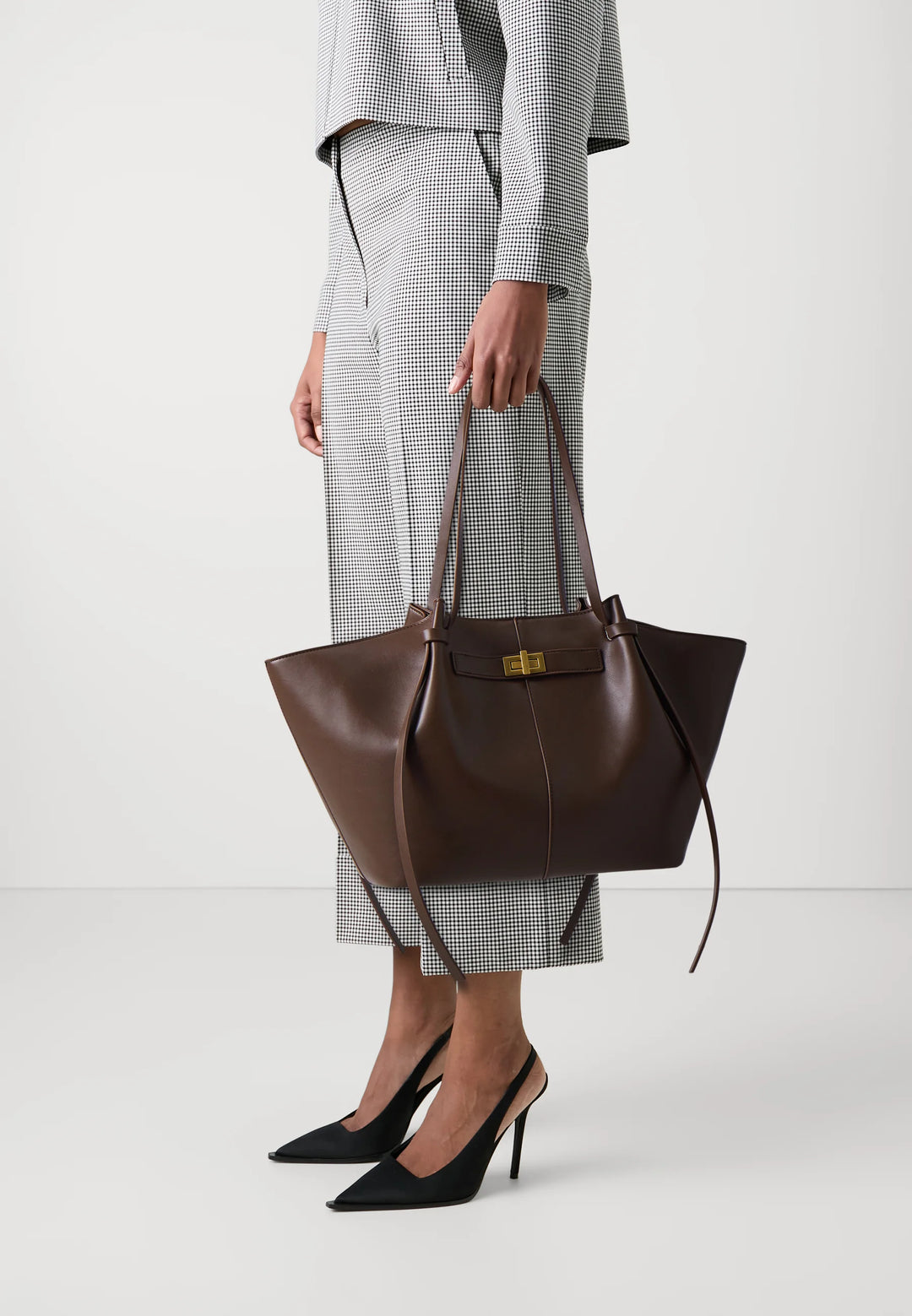 ISABELLE | Classic Tote Bag