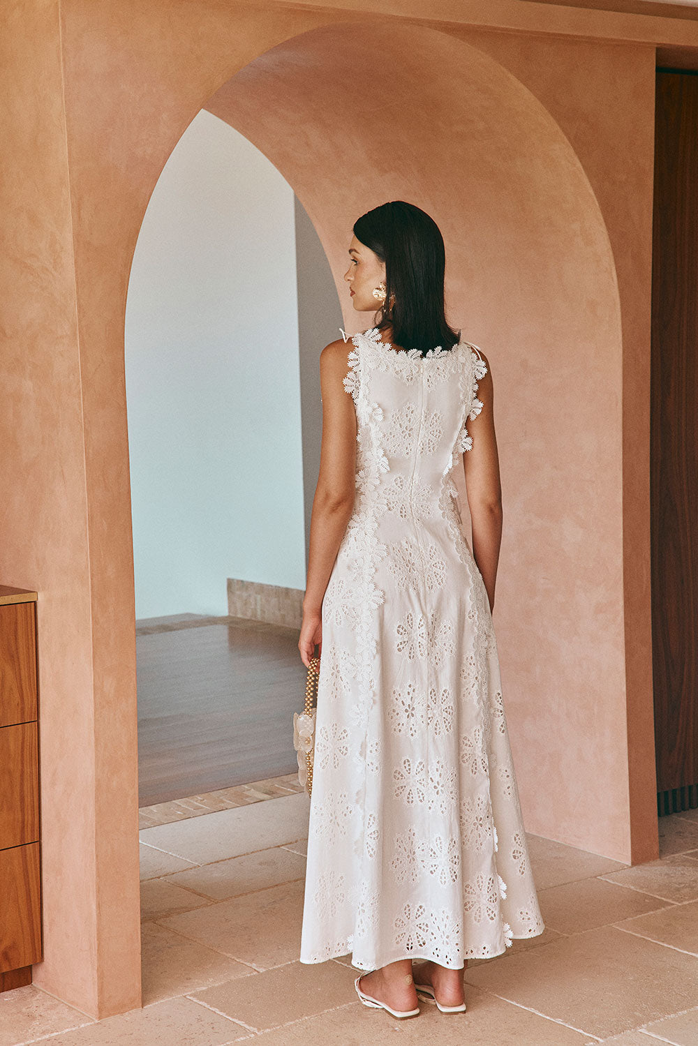CELESTIA | Charming Maxi Dress