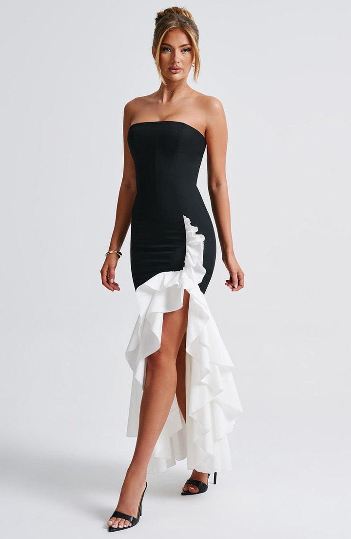 IVY-ROSE | Charming Maxi Dress