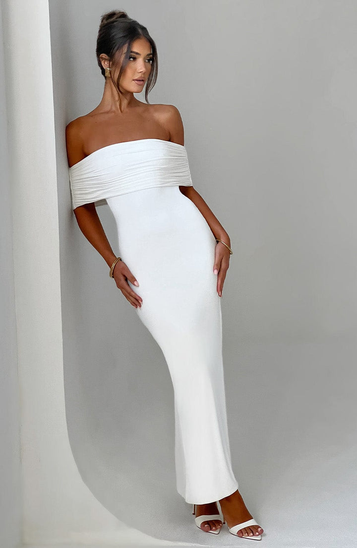 ADELE | Luxurious Stretch Dress