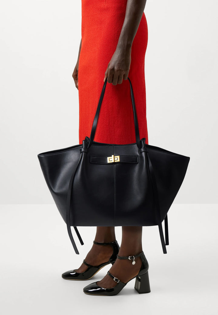 ISABELLE | Classic Tote Bag