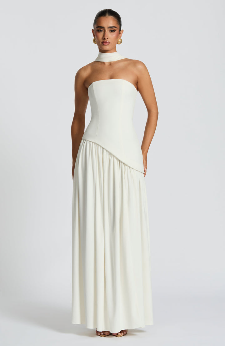 MALIYAH | Elegance Maxi Dress